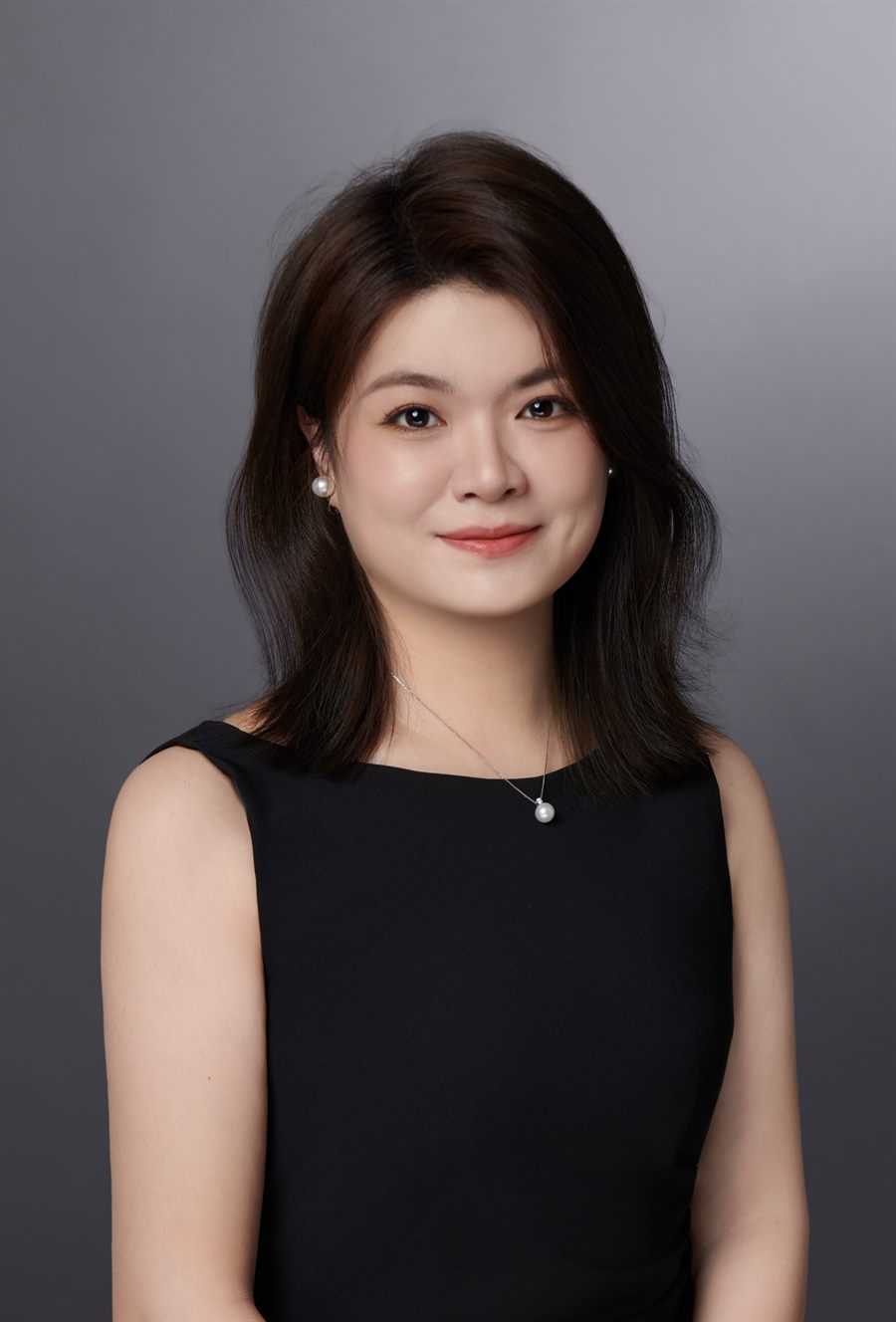 Xinyi Fu